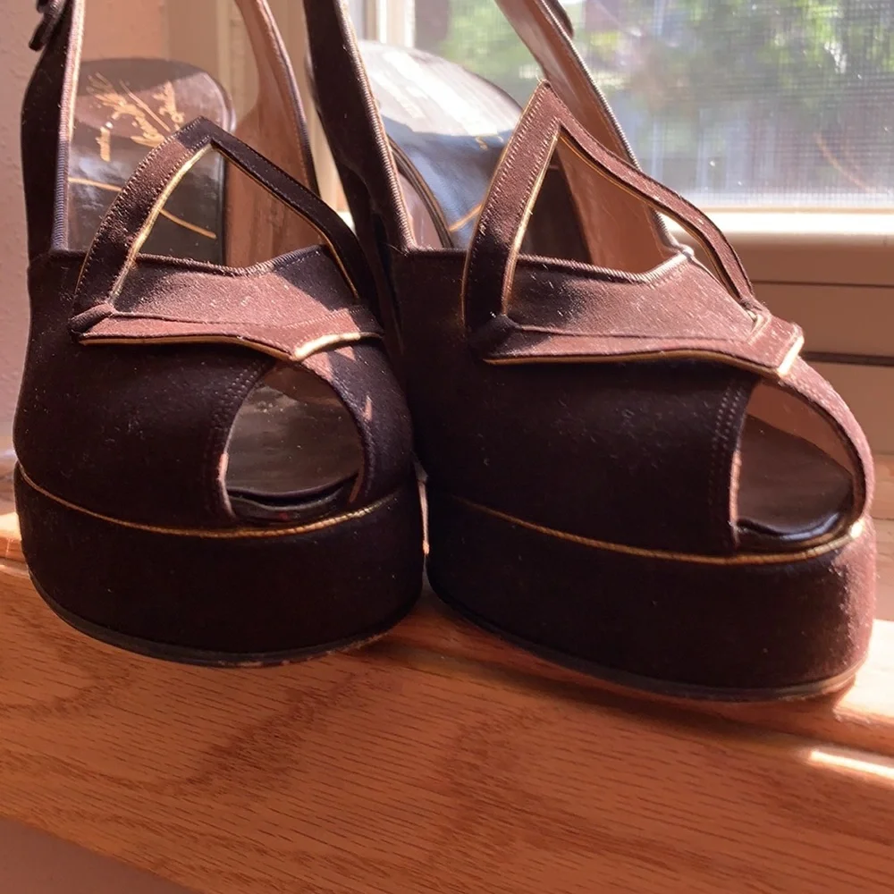 Vintage 1940s Suede Peeptoe Slingbacks Size 3 - Picture 4 of 8